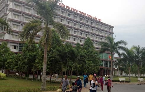 Bac-Giang-San-phu-tu-vong-nhieu-ba-bau-voi-vang-chuyen-vien-0