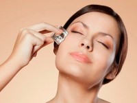 Trị mụn hiệu quả bằng liệu pháp từ tự nhiên