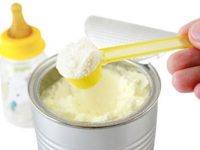 Pha sữa cho bé như thế nào là đúng?