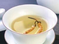 Cách pha trà đông trùng hạ thảo khô