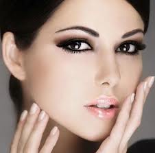 Kem dưỡng da làm trắng trị nám tinh chất nhau thai cừu của Úc