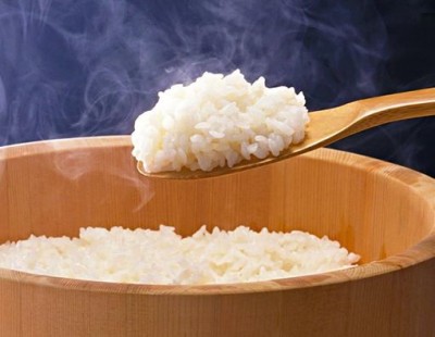 lam-dep-voi-com-nong