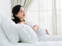 Những thay đổi của mẹ bầu trong 3 tháng đầu