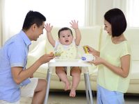 Những bí quyết giúp mẹ cho con ăn dặm hiệu quả